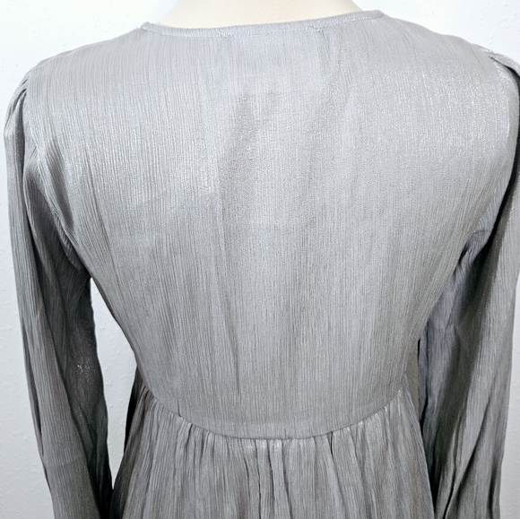 Savanna Jane Floral Embroidered Top in Light Gray/ Pink Size Small - Picture 10 of 13